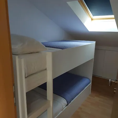 Elvis 3 Apartman Sukosan